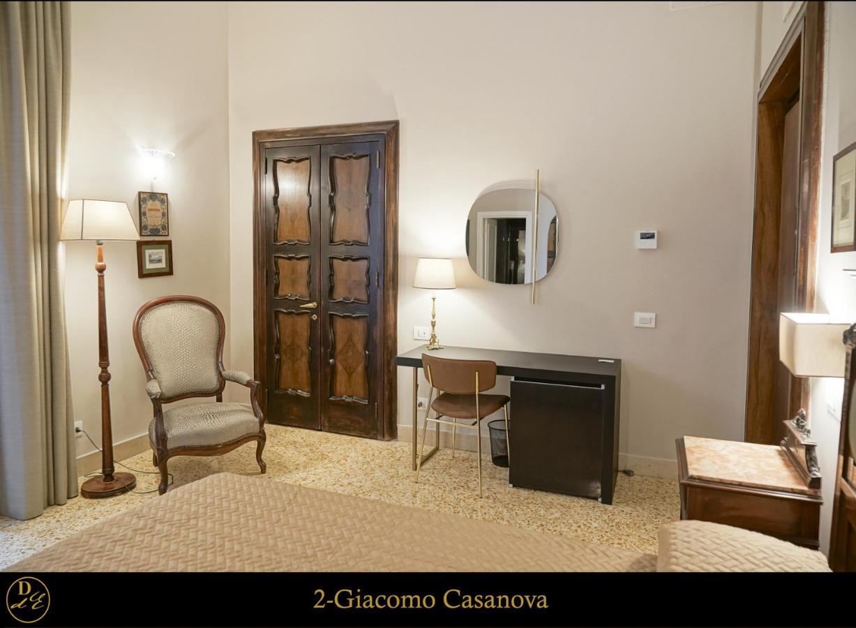 Bed & Breakfast Dimora Donna Elena By Ranieri Napels
